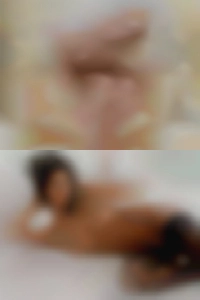 WA girls horny around male swingers.